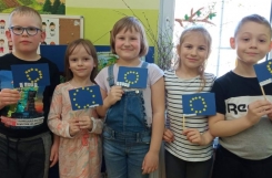 2022-04-27 - Motylki - Flaga Unii Europejskiej