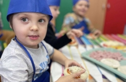2025-02-10 - Dzień Pizzy. Warsztaty z Szefową kuchni Bim Bam Bino