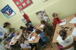 594121782_1422315693235625_47423142043499100_n